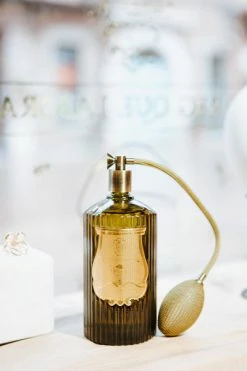 Cire Trudon Vaporisateur Ernesto ( Cuir, Tabac et Rhum)