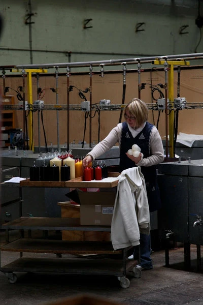 Cire Trudon Cierge Camée (bordeaux) 2 Cire Trudon Cierge Camée (bordeaux)