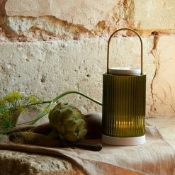 Cire Trudon La Promeneuse 8 Cire Trudon La Promeneuse