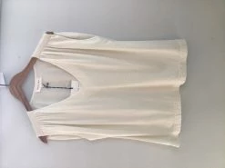 Maison Anje V Neck Dina T Shirt - Off White